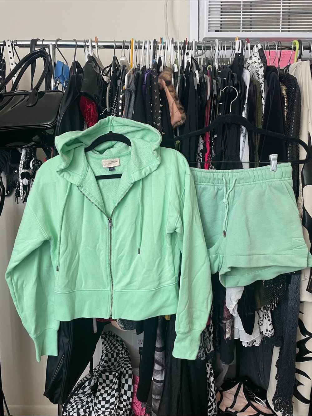 Universal Thread Mint Green Zip Hoodie
